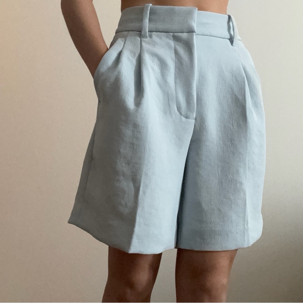 aritzia 00 wilfred sky blue trouser shorts